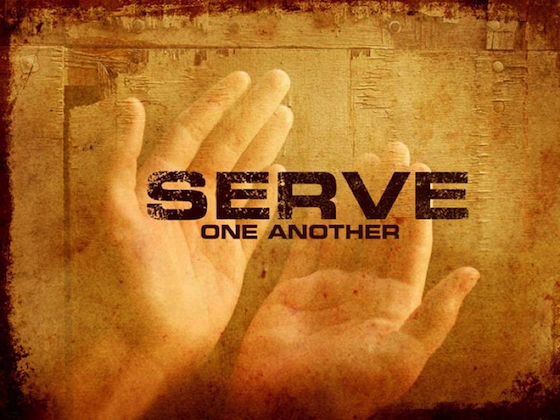 Serve_one_another-560x420